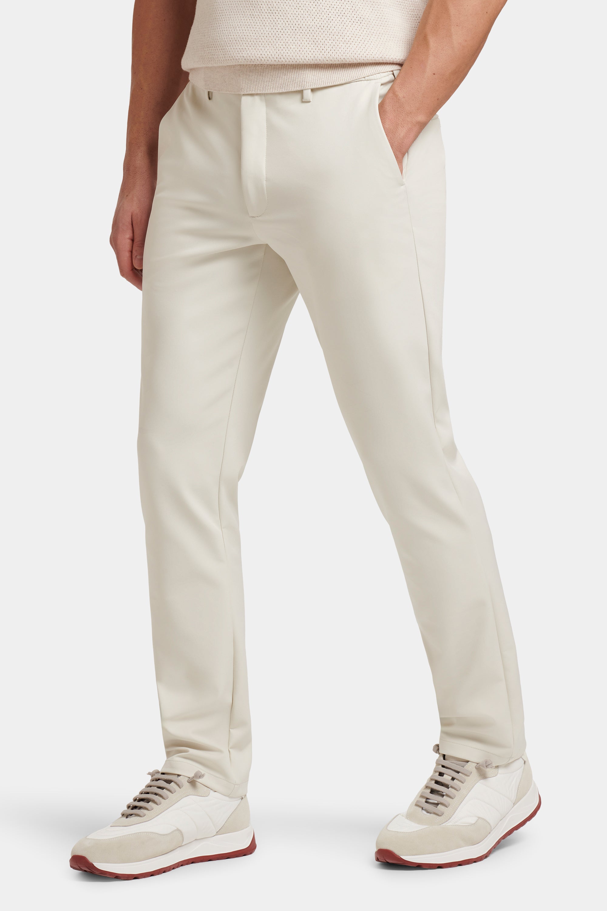 LOS PANTALONES TECH