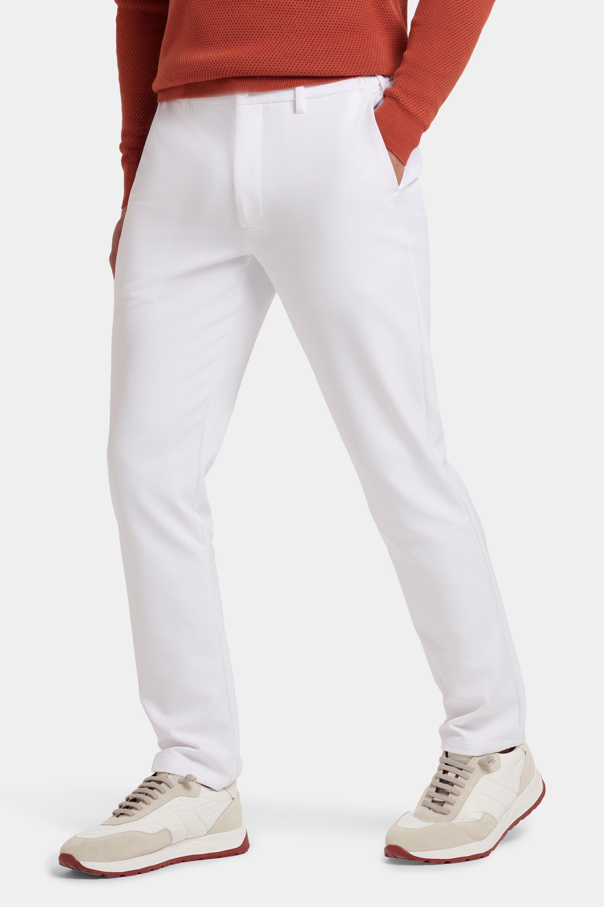 LOS PANTALONES TECH