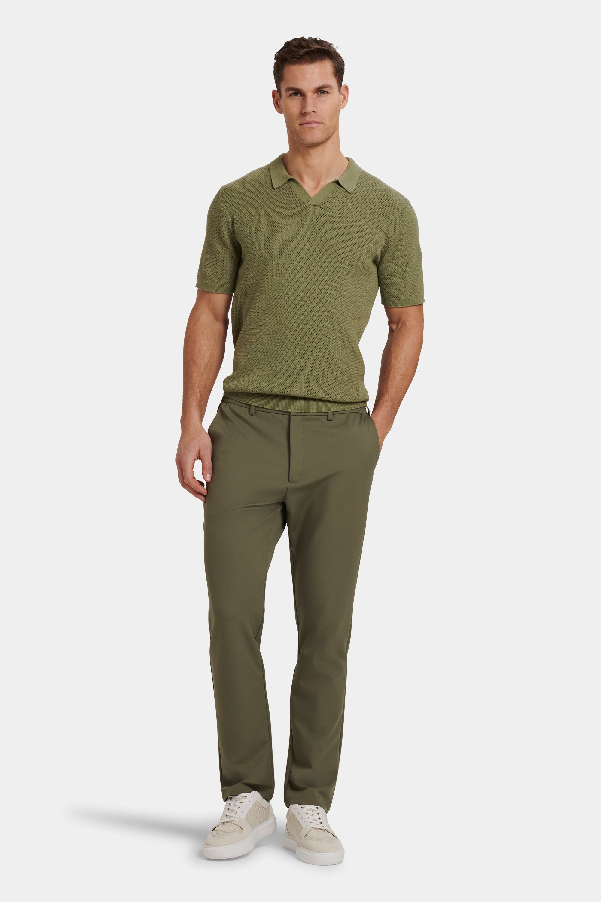 LOS PANTALONES TECH