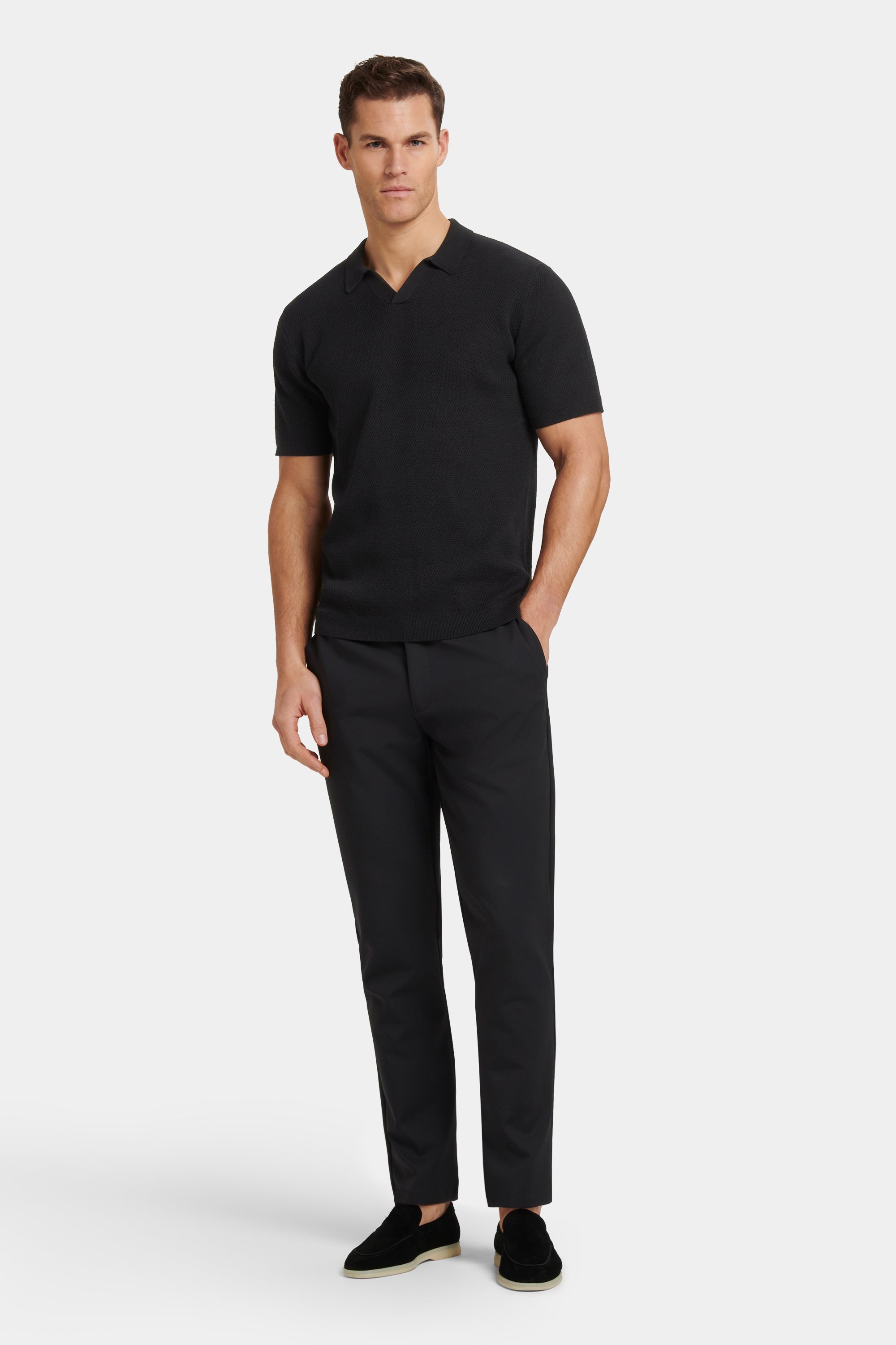 LOS PANTALONES TECH
