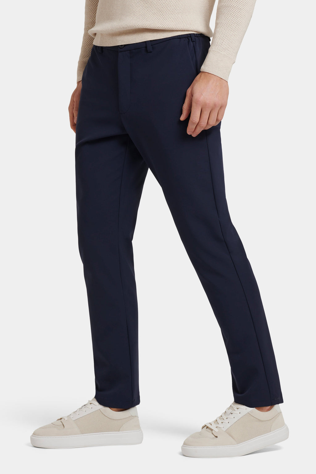 LOS PANTALONES TECH