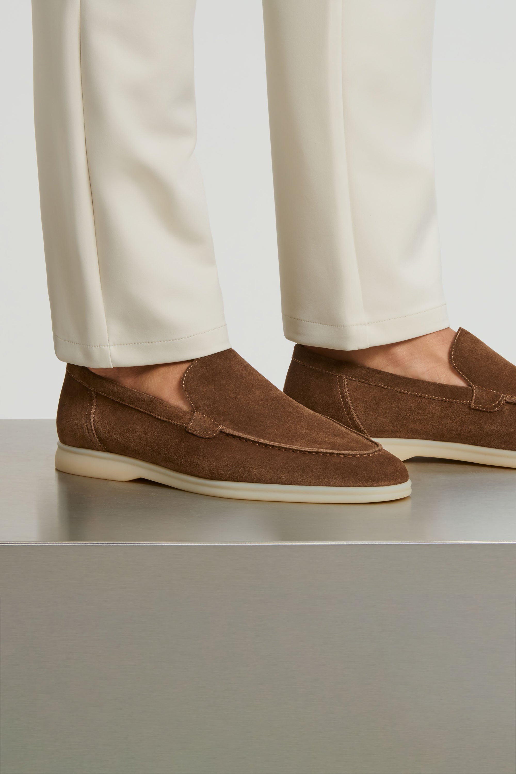 EL MOCASÍN CLÁSICO DE ANTE