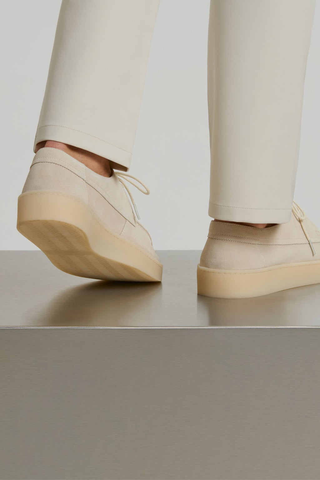 EL MOCASÍN CLÁSICO CON CORDONES