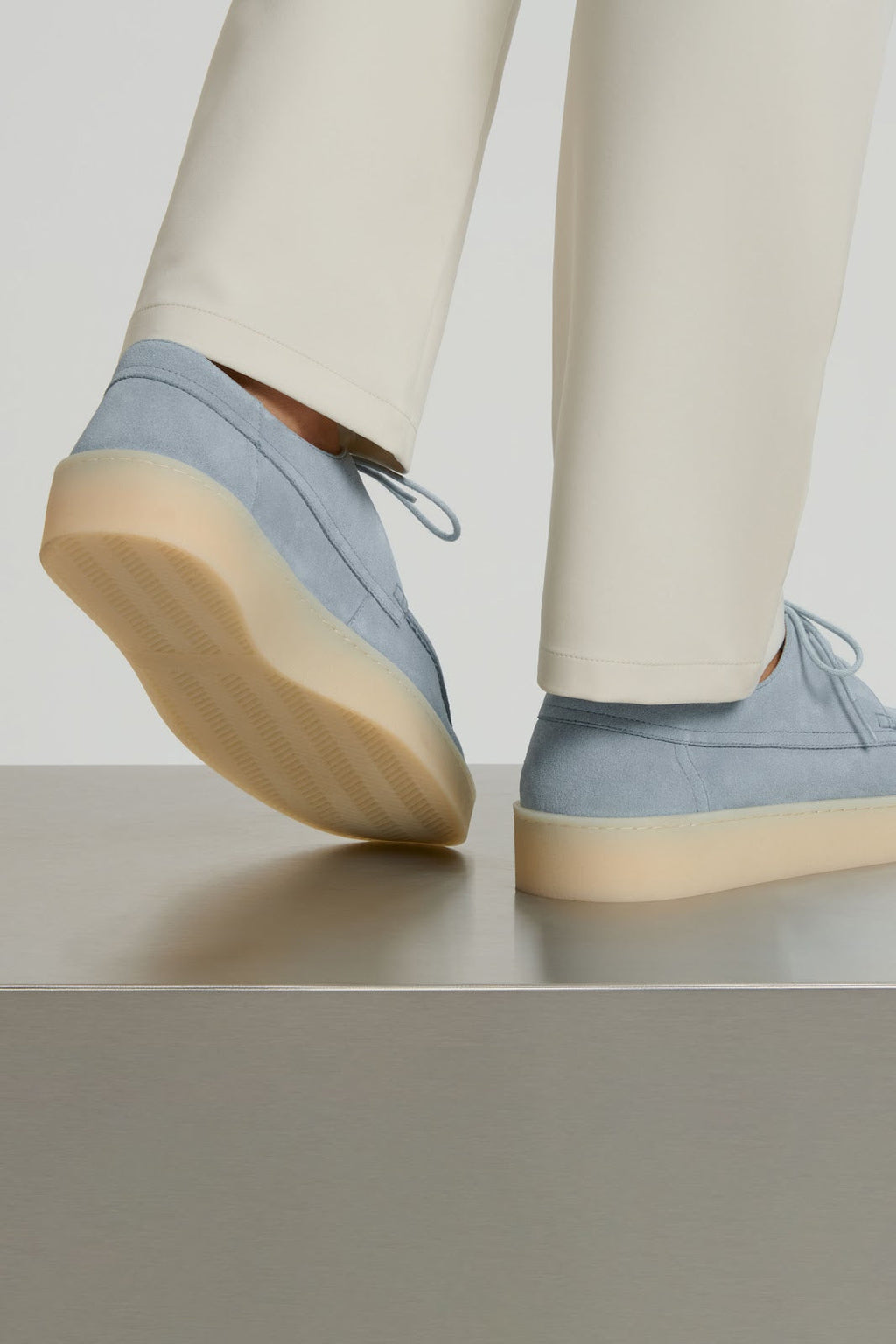 EL MOCASÍN CLÁSICO CON CORDONES