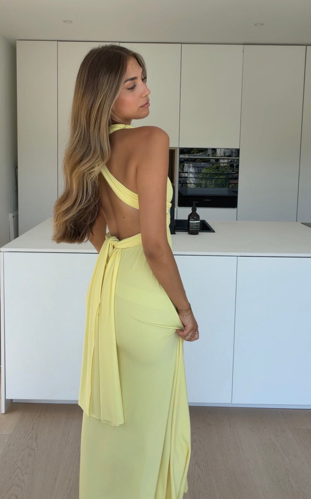 VESTIDO LARGO CON EFECTO RETORCIDO HONEY